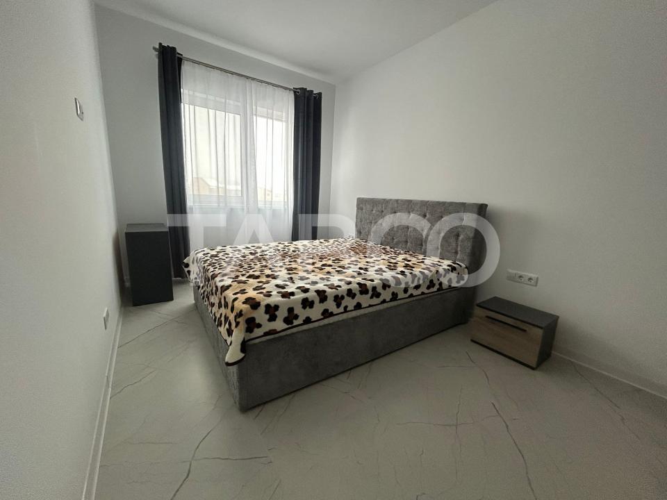 Apartament cu 2 camere decomadate nou de inchiriat in zona Selimbar