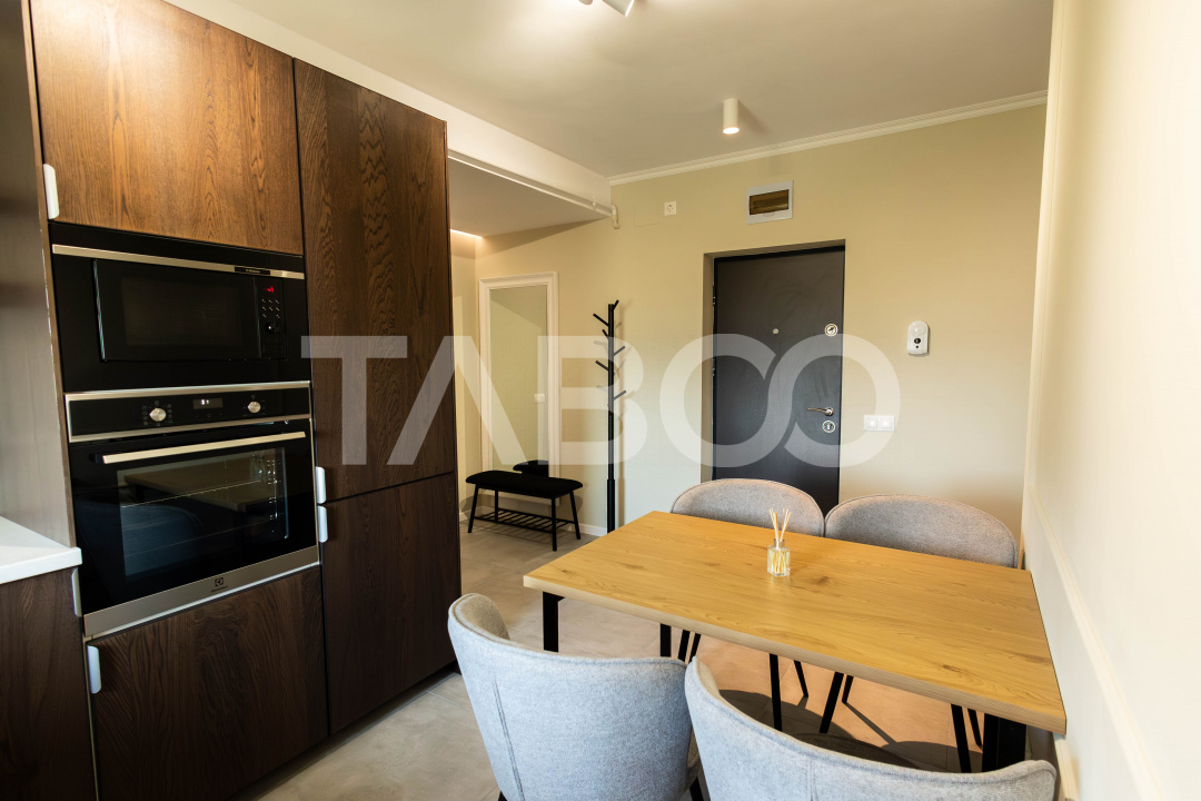 Apartament cu 2 camere decomandate + parcare la prima inchiriere