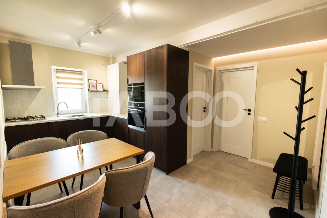 Apartament cu 2 camere decomandate + parcare la prima inchiriere
