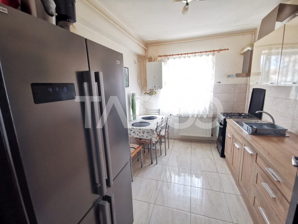 Apartament cu 2 camere decomandate si gradina de 48 mp 