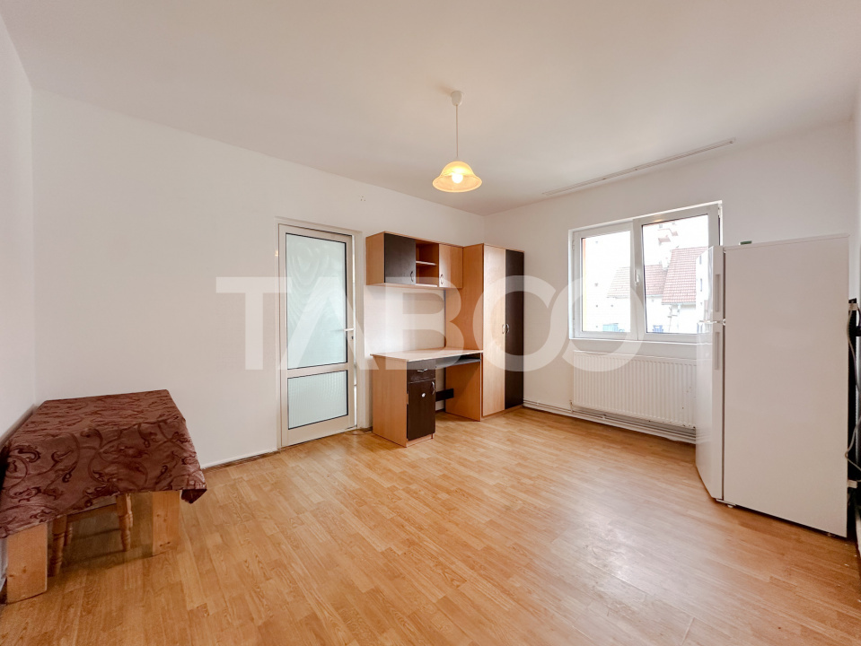 Apartament cu 2 camere la pret de garsoniera in zona Rahovei 