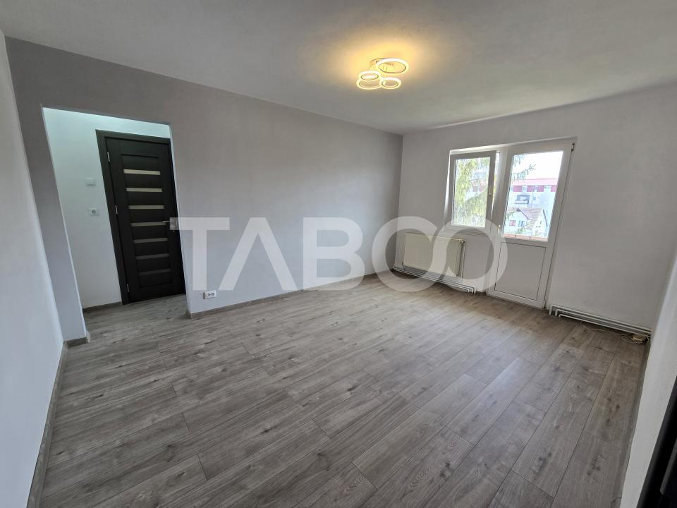 Apartament cu 2 camere renovat balcon pivnita Mihai Viteazul Sibiu