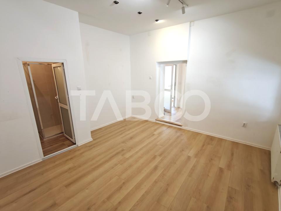 Apartament cu 2 camere si pivnita in Centrul Istoric Sibiu