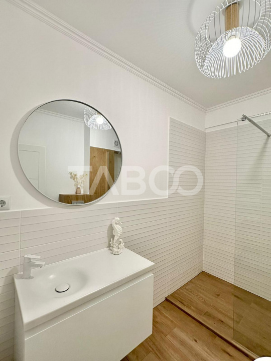 Apartament cu 2 camere ultrafinisat de vanzare situat in Floresti