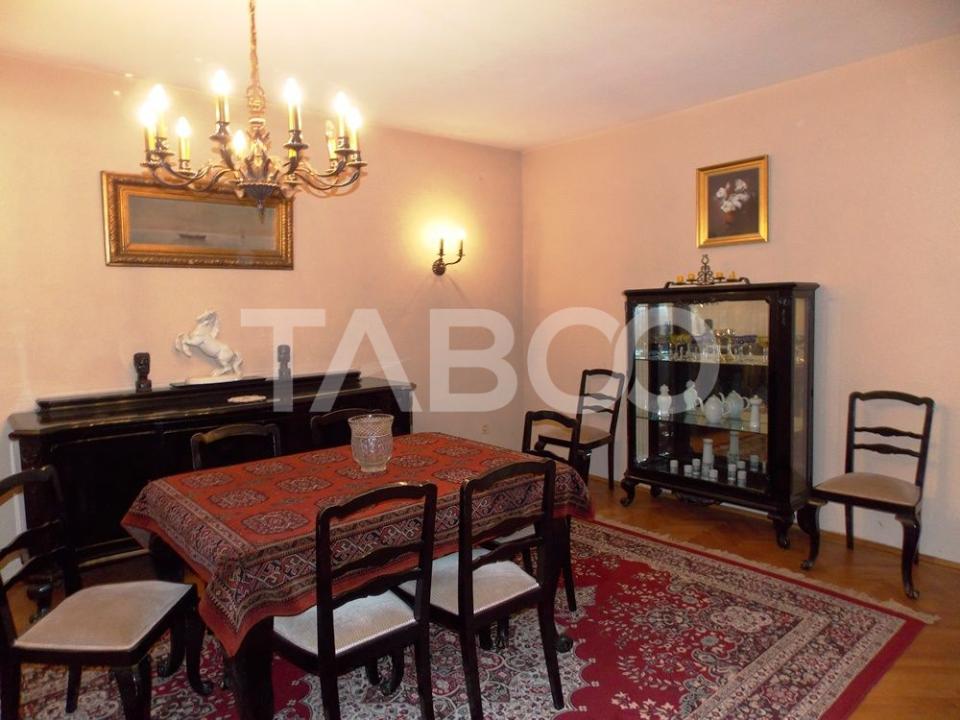Apartament cu 3 camere 150 mp utili terasa 30 mp Parcul Sub Arini