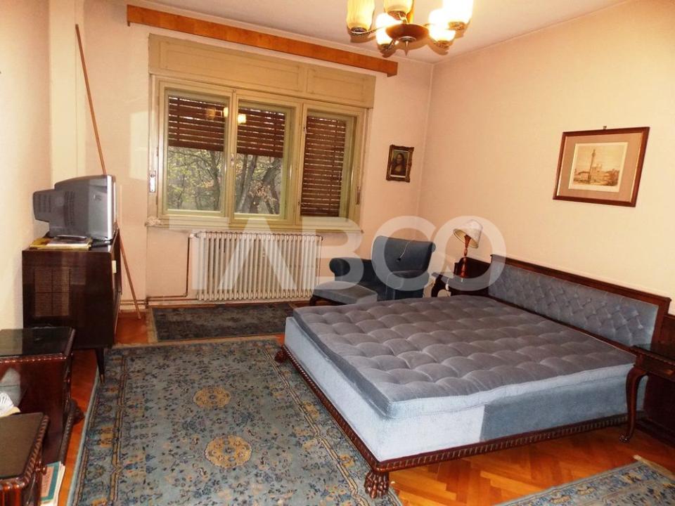 Apartament cu 3 camere 150 mp utili terasa 30 mp Parcul Sub Arini