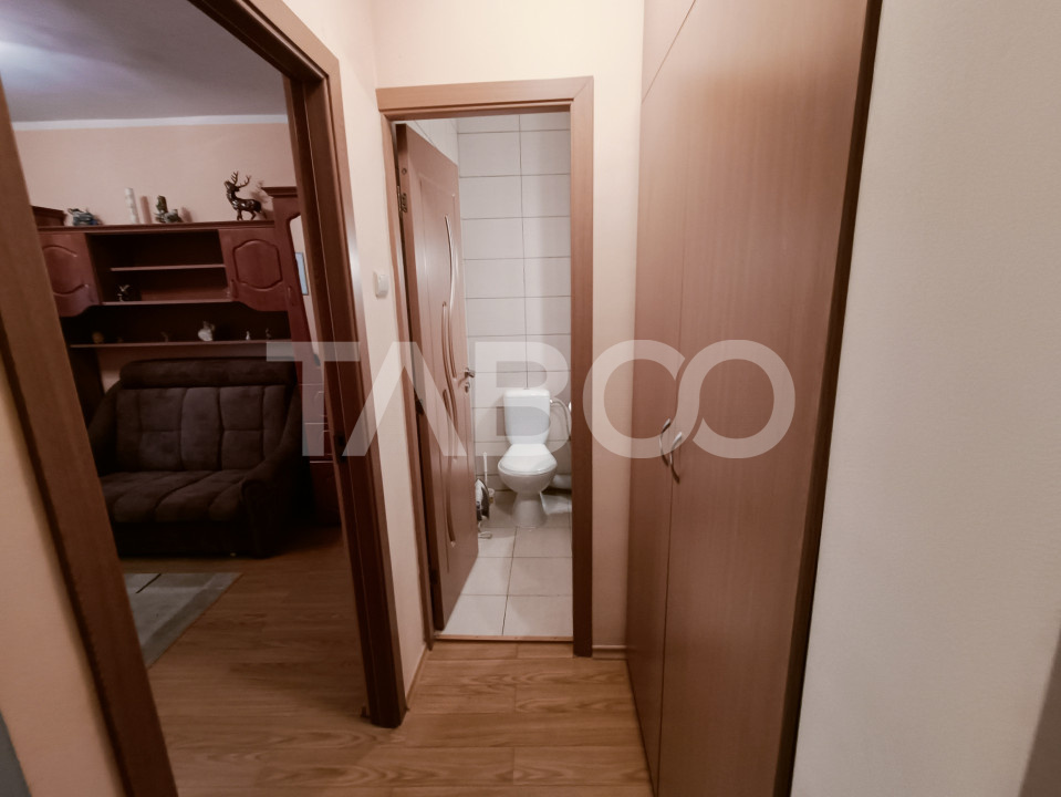 Apartament cu 3 camere 2 bai 63 mp utili etaj 1 in Sibiu zona Turnisor