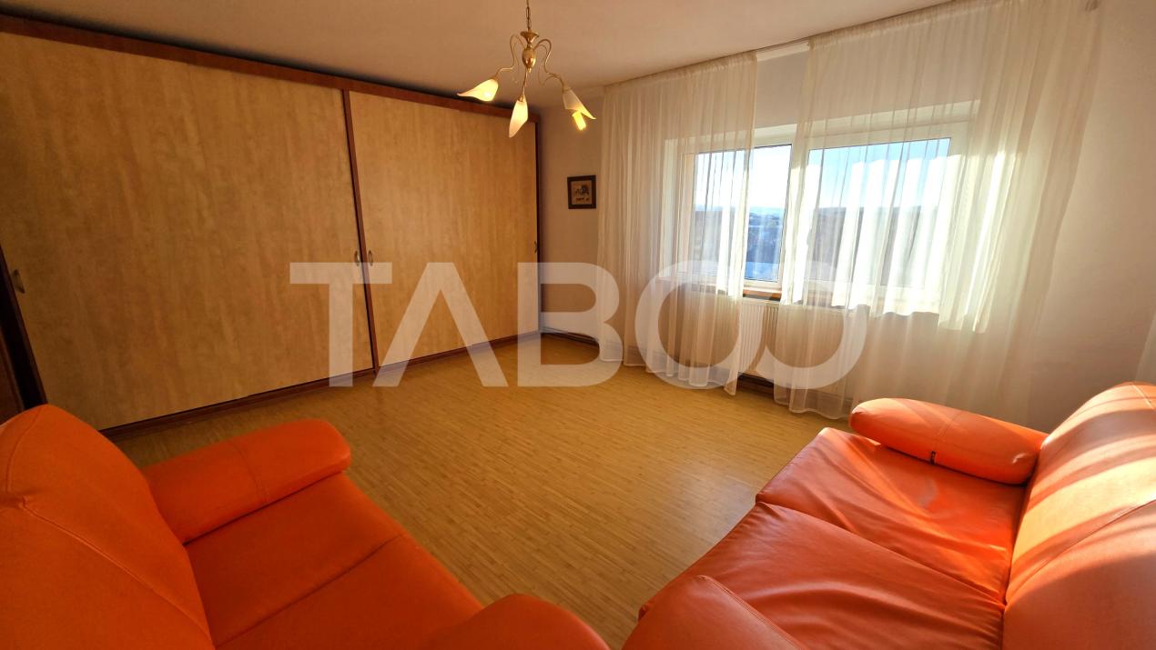 Apartament cu 3 camere 2 bai si balcon de vanzare in Terezian Sibiu