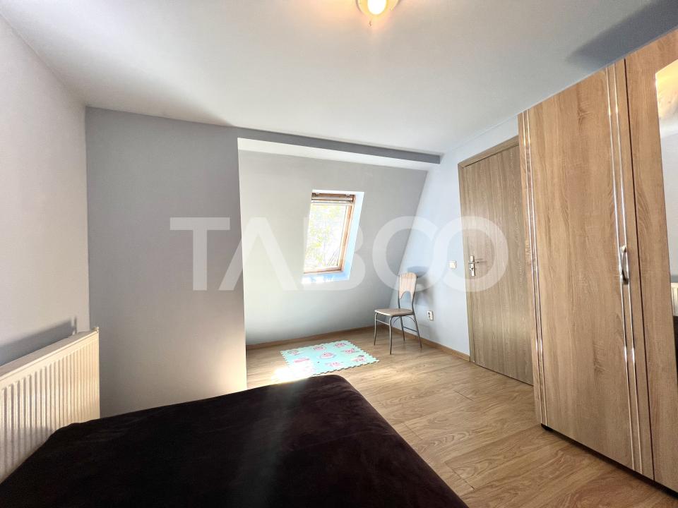 Apartament cu 3 camere 2 nivele de vanzare zona Centrala Piata Abator