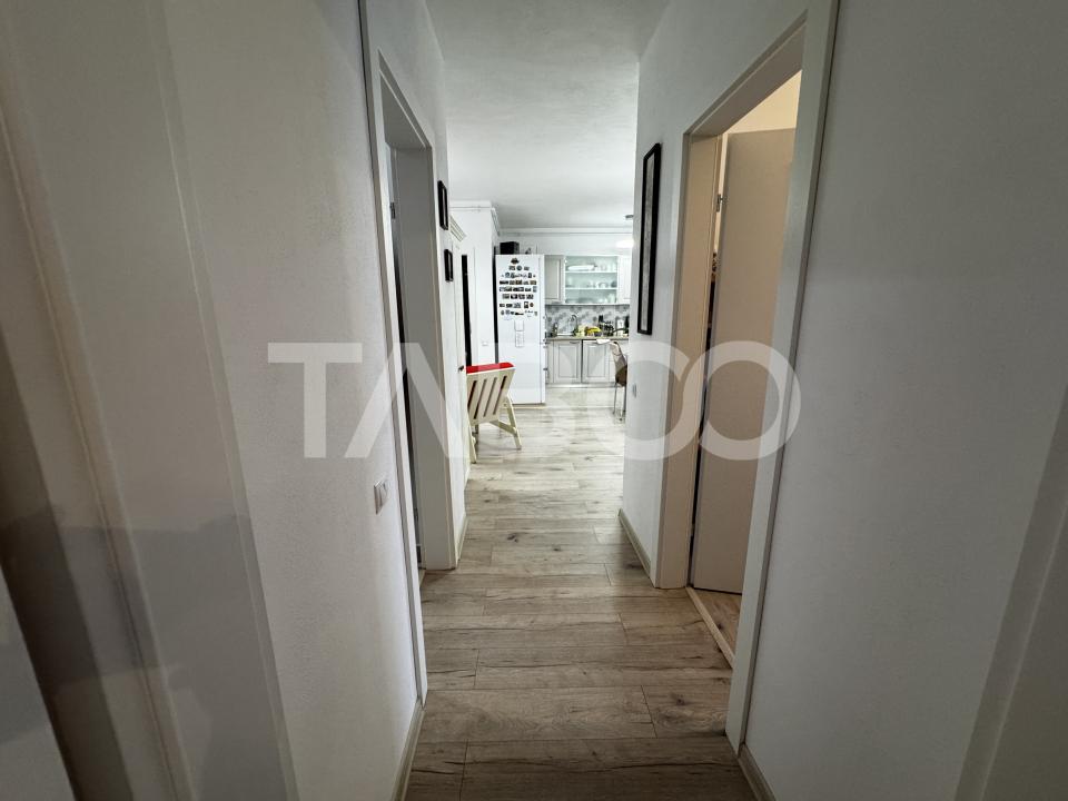Apartament cu 3 camere 64 mp 2 bai 2 parcari gradina 63 mp boxa Sibiu