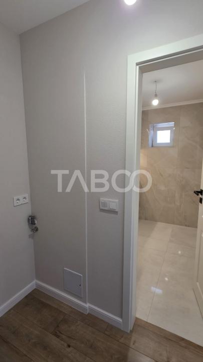 Apartament cu 3 camere central ultrafinisat de vanzare in Sebes 