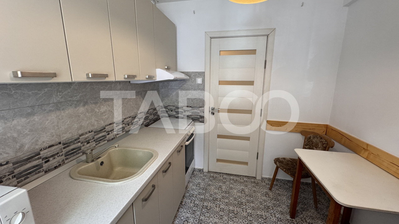 Apartament cu 3 camere de inchiriat mobilat utilat Mihai Viteazu Sibiu