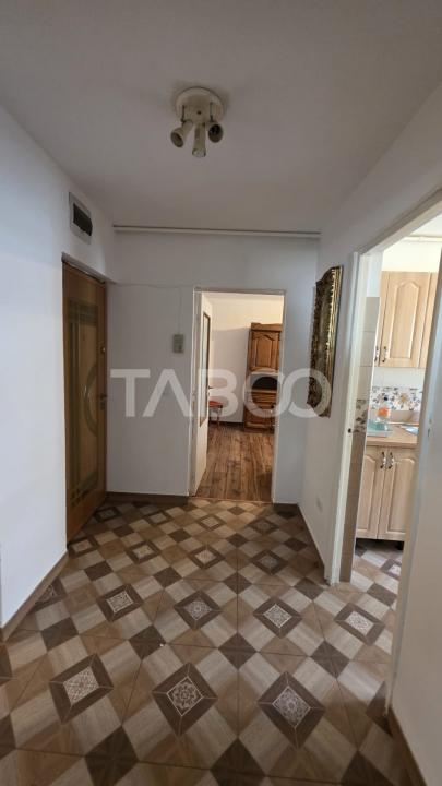 Apartament cu 3 camere de vanzare in Sebes Aleea Parc