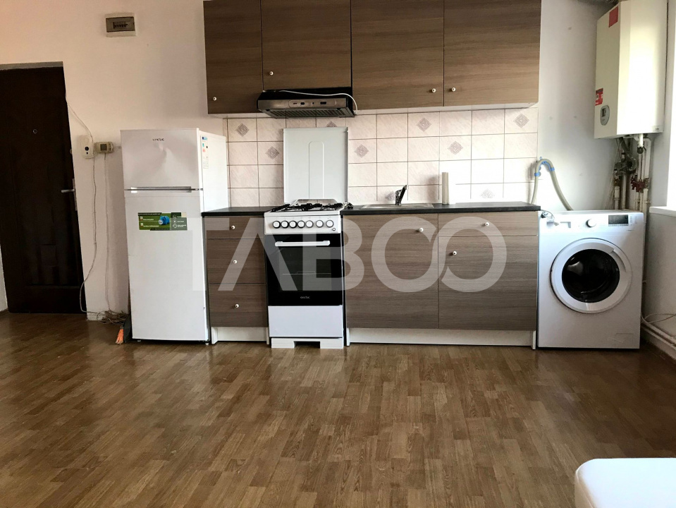 Apartament cu 3 camere de vanzare mobilat utilat Mihai Viteazu 66 mp