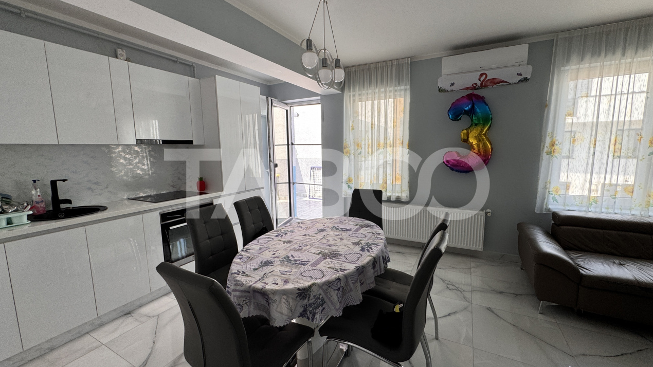 Apartament cu 3 camere de vanzare mobilat utilat terasa 80mp Turnisor 