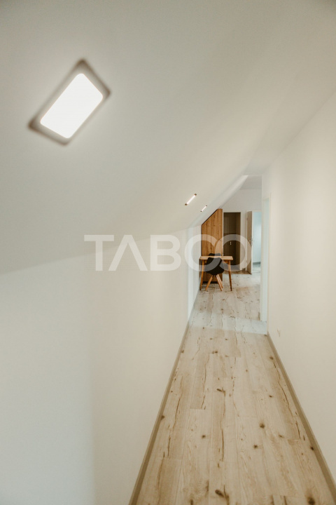 Apartament cu 3 camere decomandate 2 bai si curte de inchiriat 