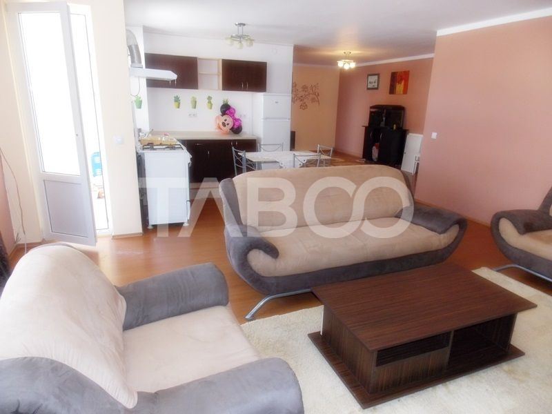 Apartament cu 3 camere decomandate de inchiriat in Sibiu zona Rahovei
