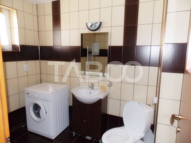 Apartament cu 3 camere decomandate de inchiriat in Sibiu zona Rahovei