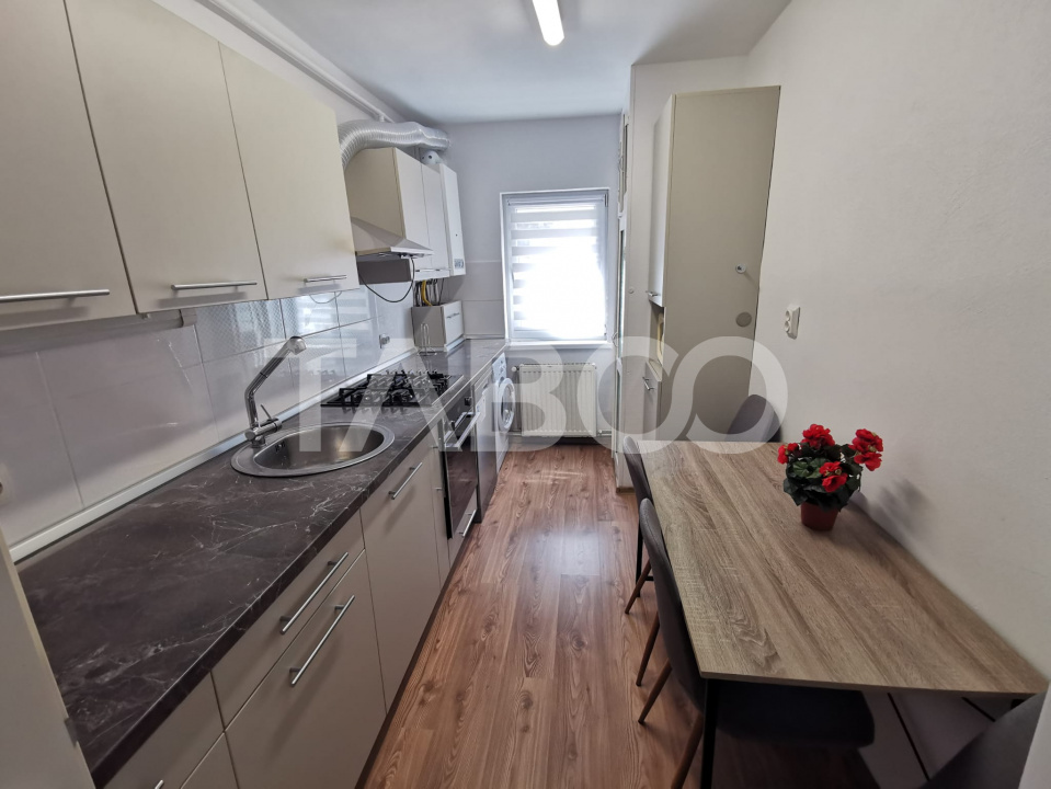 Apartament cu 3 camere decomandate la parter inalt in zona Terezian