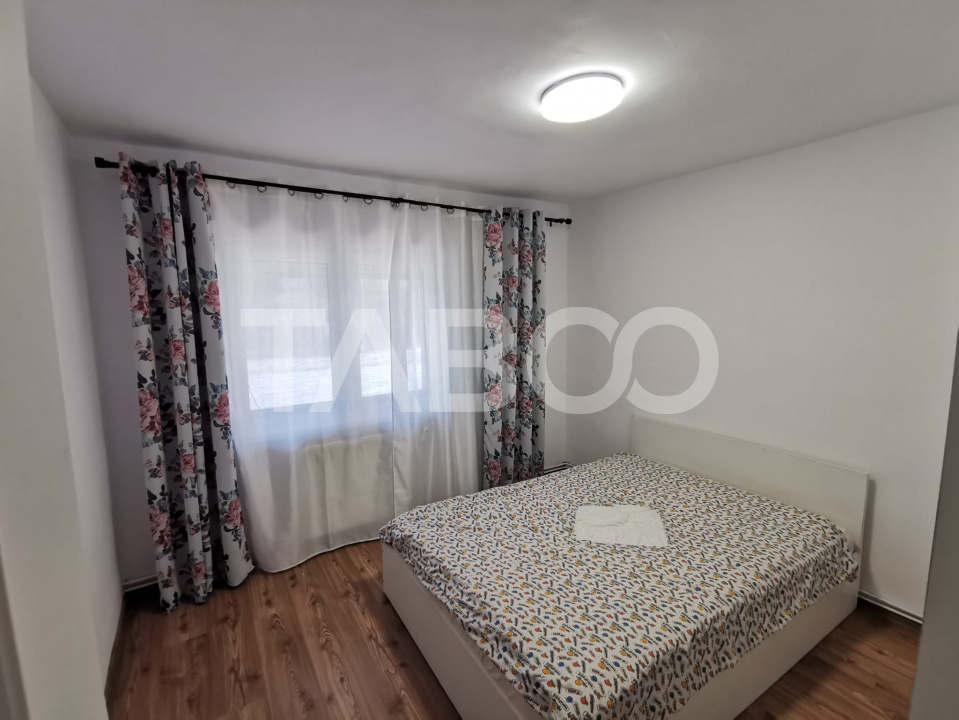Apartament cu 3 camere decomandate la parter inalt in zona Terezian