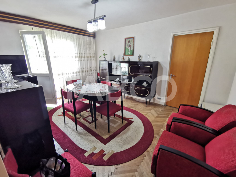 Apartament cu 3 camere la etajul 2 in zona Mihai Viteazul in Sibiu - Fratii Buzesti