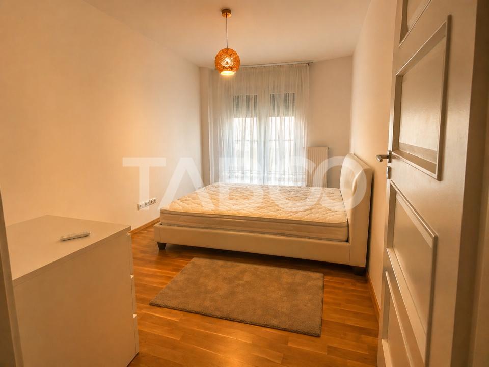 Apartament cu 3 camere la etajul 3 lift balcon boxa si parcare 