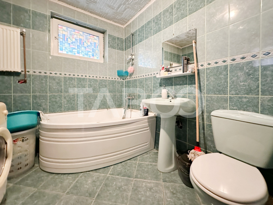 Apartament cu 3 camere la parter inalt in bloc nou zona Rahovei