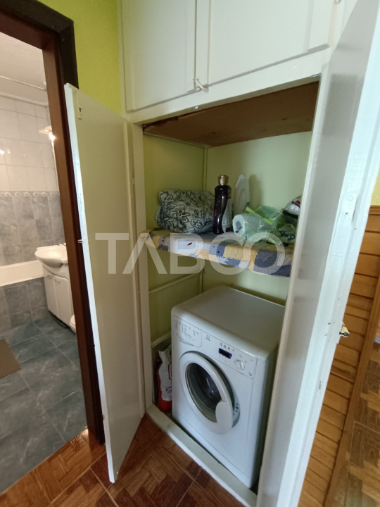 Apartament cu 3 camere mobilat utilat de inchiriat  92mpu Sibiu Strand