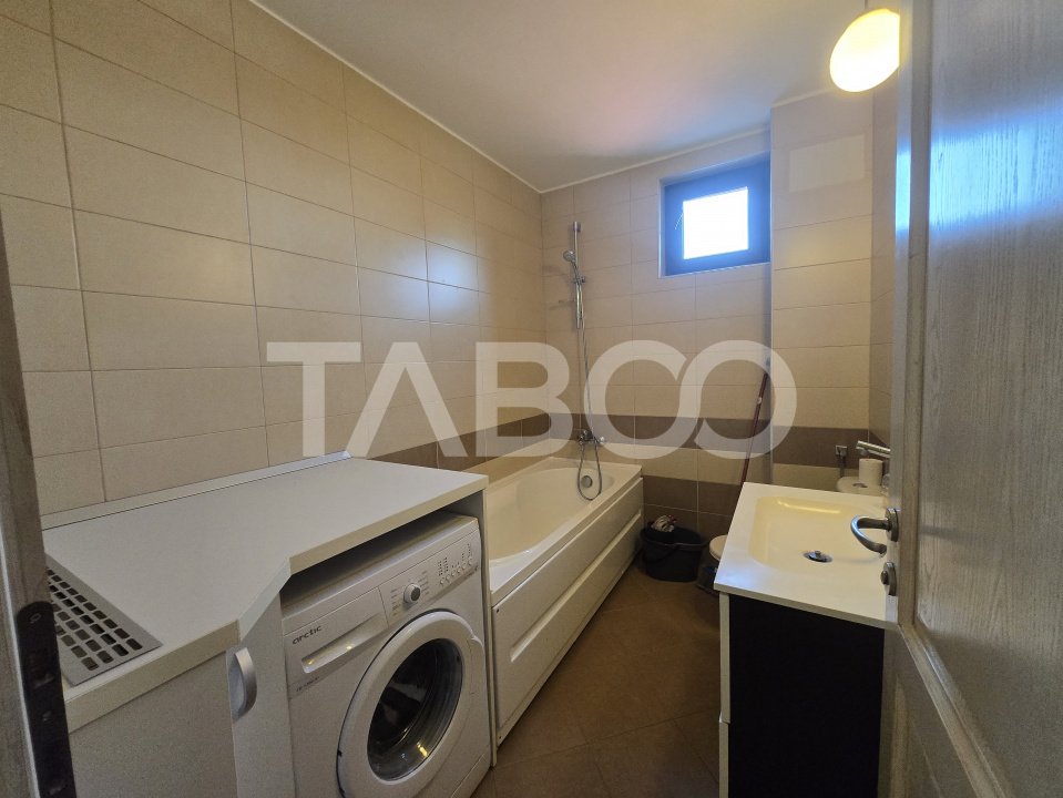 Apartament cu 3 camere si 2 dormitoare de inchiriat zona Tilisca Sibiu