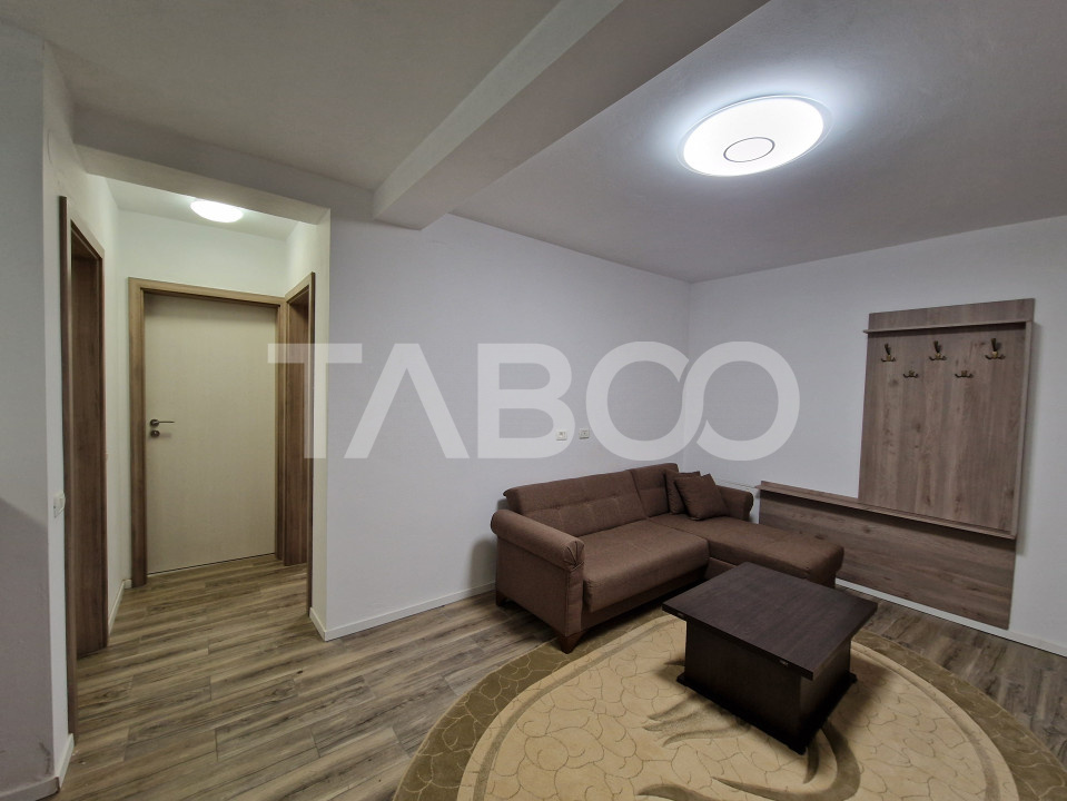 Apartament cu 3 camere si loc de parcare etaj 1 Calea Surii Mici