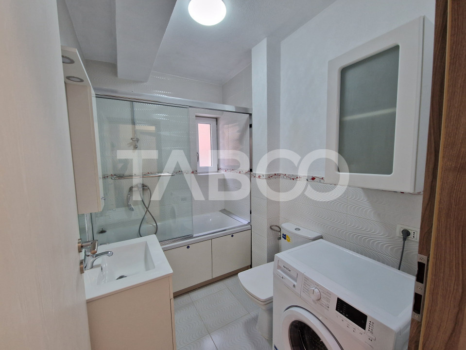 Apartament cu 3 camere si loc de parcare etaj 1 Calea Surii Mici