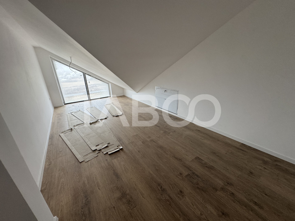 Apartament cu 4 camere 2 bai 84 mpu balcon 18 mp loc parcare Sibiu