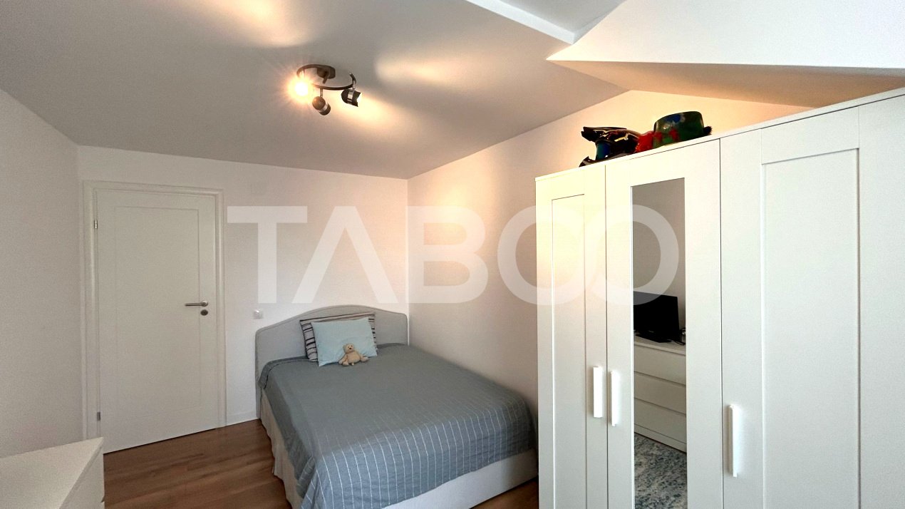 Apartament cu 4 camere de vanzare 136 mp utili zona Strand in Sibiu