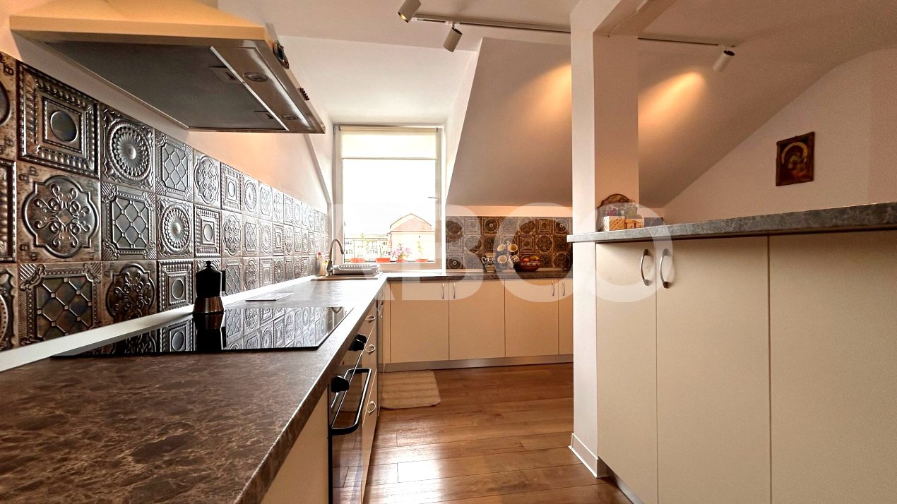 Apartament cu 4 camere de vanzare 136 mp utili zona Strand in Sibiu