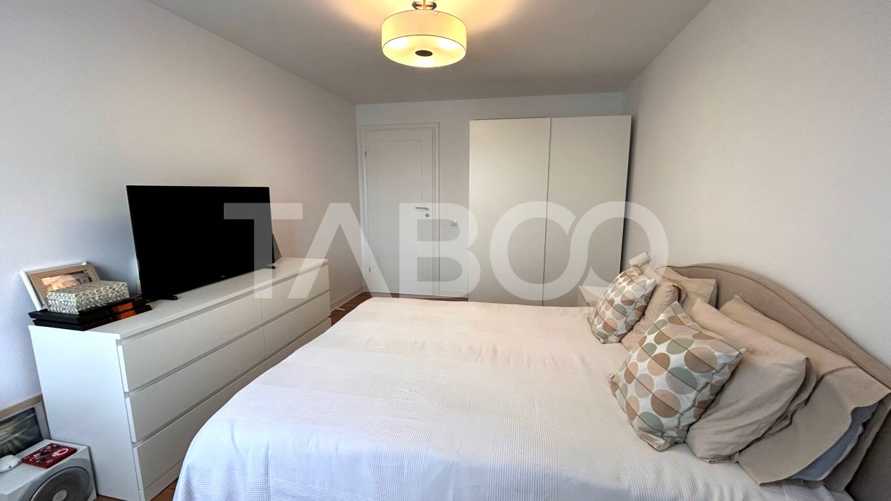Apartament cu 4 camere de vanzare 136 mp utili zona Strand in Sibiu