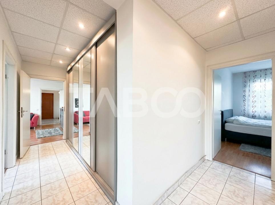 Apartament cu 4 camere de vanzare Comision 0 Stadion Corvinul