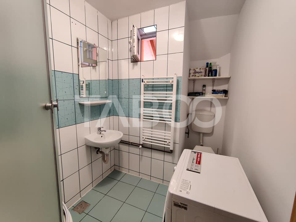 Apartament cu 4 camere in zona facultatilor Mihai Viteazul