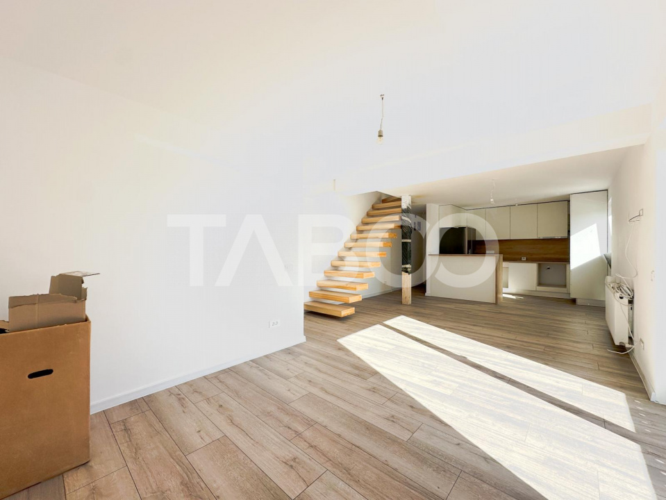 Apartament cu 4 camere pe 2 nivele in vila noua cu parcare