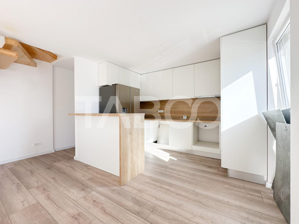 Apartament cu 4 camere pe 2 nivele in vila noua cu parcare in Sibiu - George Cristinel