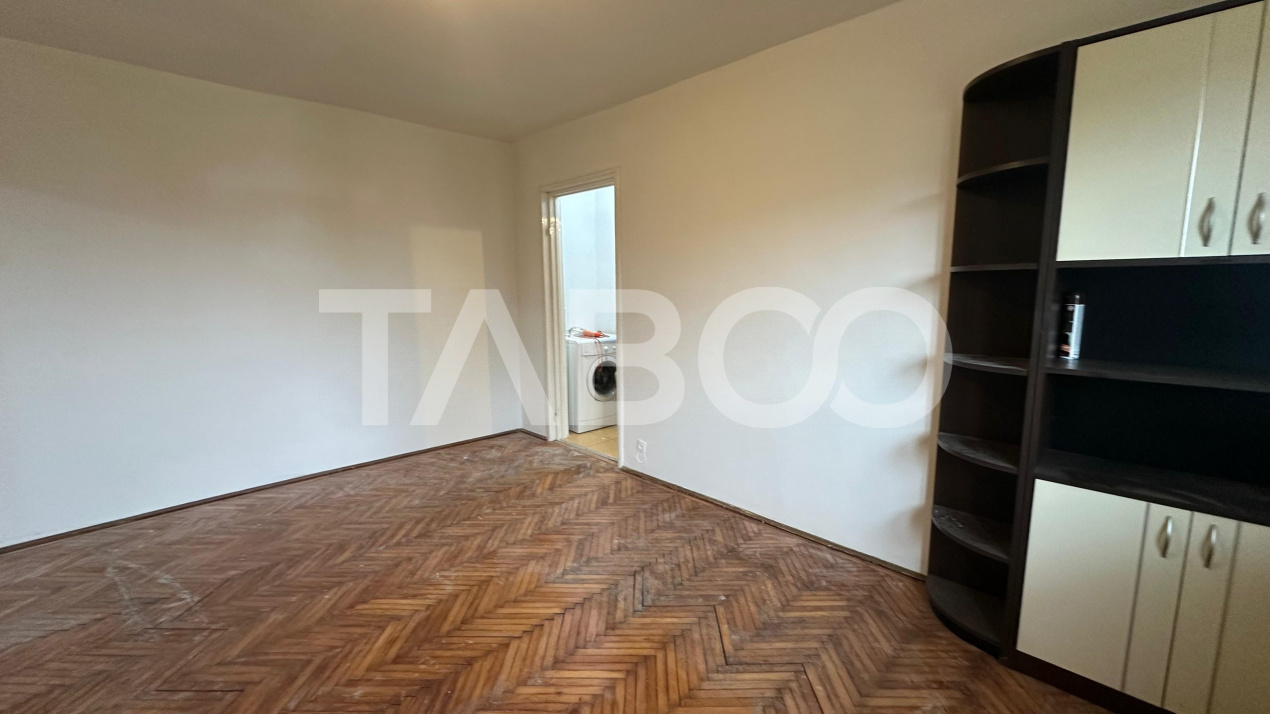 Apartament cu balcon 2 camere si pivnita zona Mihai Viteazul Sibiu  in Sibiu - Biruintei