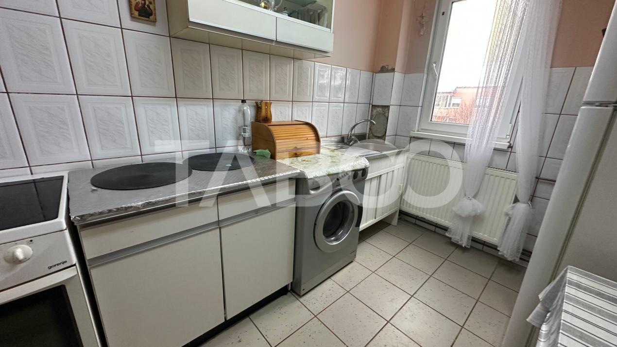 Apartament cu balcon 2 camere si Pivnita zona Mihai Viteazul Sibiu