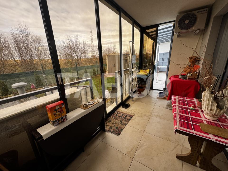 Apartament cu gradina 63 mp 3 camere 2 parcari si boxa Turnisor Sibiu