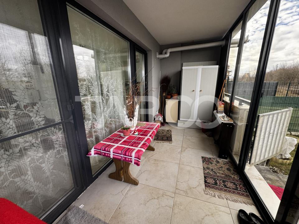 Apartament cu gradina 63 mp 3 camere 2 parcari si boxa Turnisor Sibiu