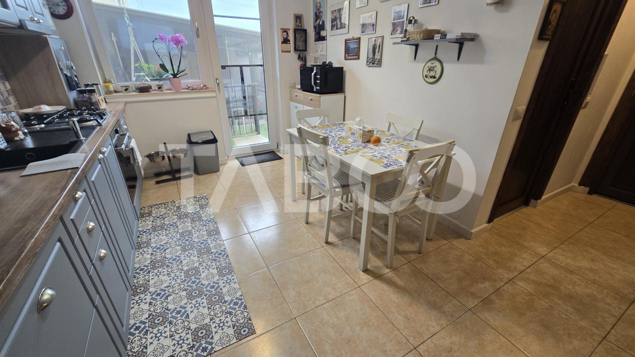 Apartament cu gradina de 85mp si 3 camere de vanzare Calea Surii Mici