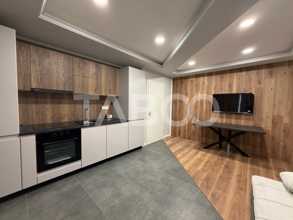 Apartament cu mutare imediata 2 camere 41 mpu curte 40 mp