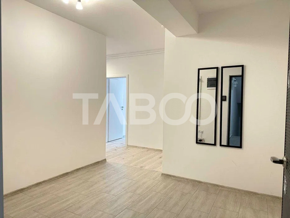 Apartament de inchiriat 2 camere 73 mpu balcon 8 mp si loc de parcare