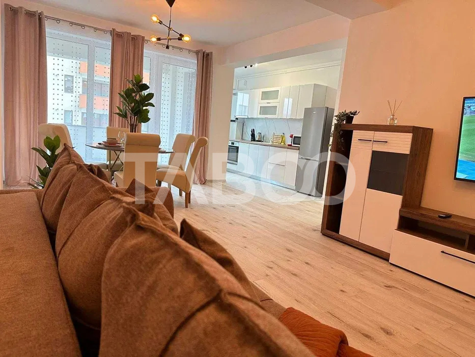 Apartament de inchiriat 2 camere 73 mpu balcon 8 mp si loc de parcare