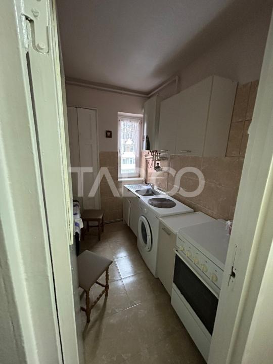 Apartament de inchiriat  2 camere balcon zona Rahovei Sibiu 