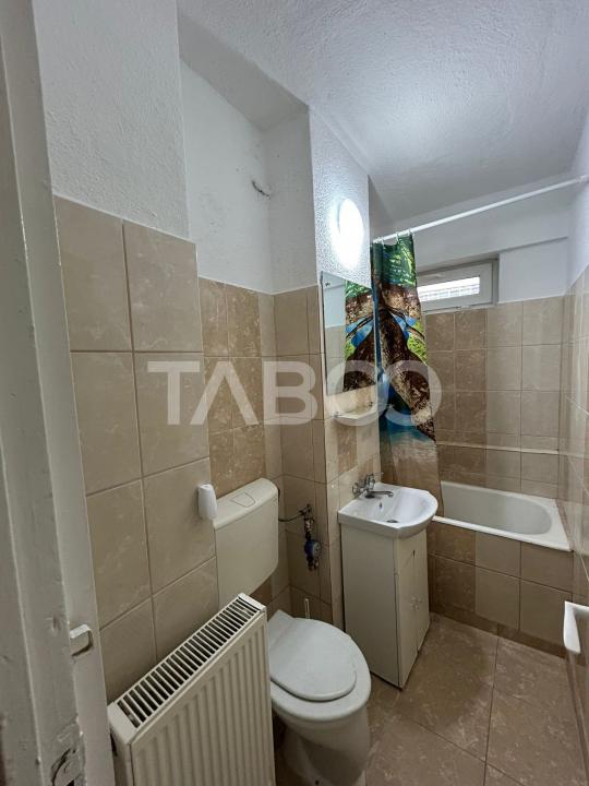 Apartament de inchiriat  2 camere balcon zona Rahovei Sibiu 