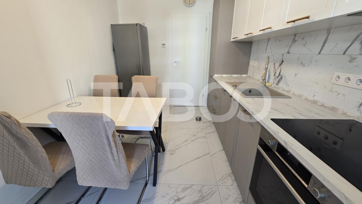 Apartament de inchiriat 2 camere cu balcon si parcare zona Tineretului